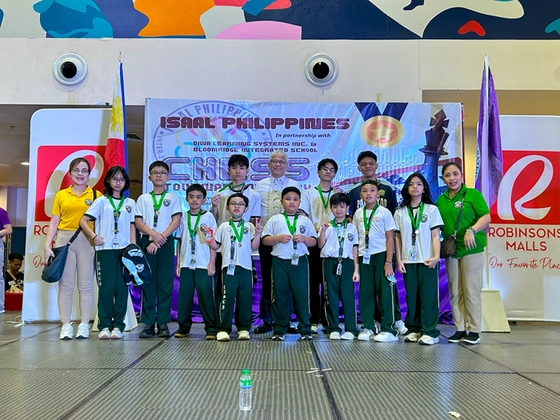 EDSCI ISAAL Chess Team with Marius as the Champion in the Elementary Category
