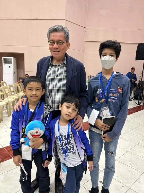 Chess Castle Kids with Grandmaster Eugene Torre